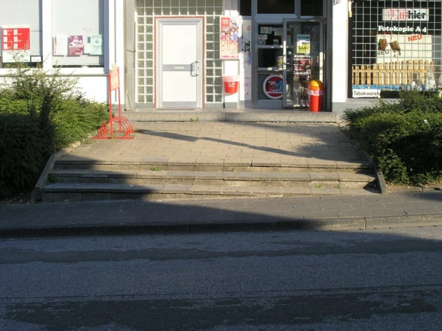 Ladenlokal / Lagerfläche zu vermieten