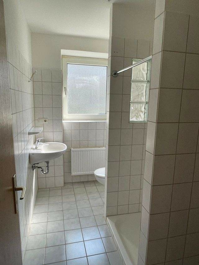 Gepflegte Erdgeschosswohnung mit Duschbad