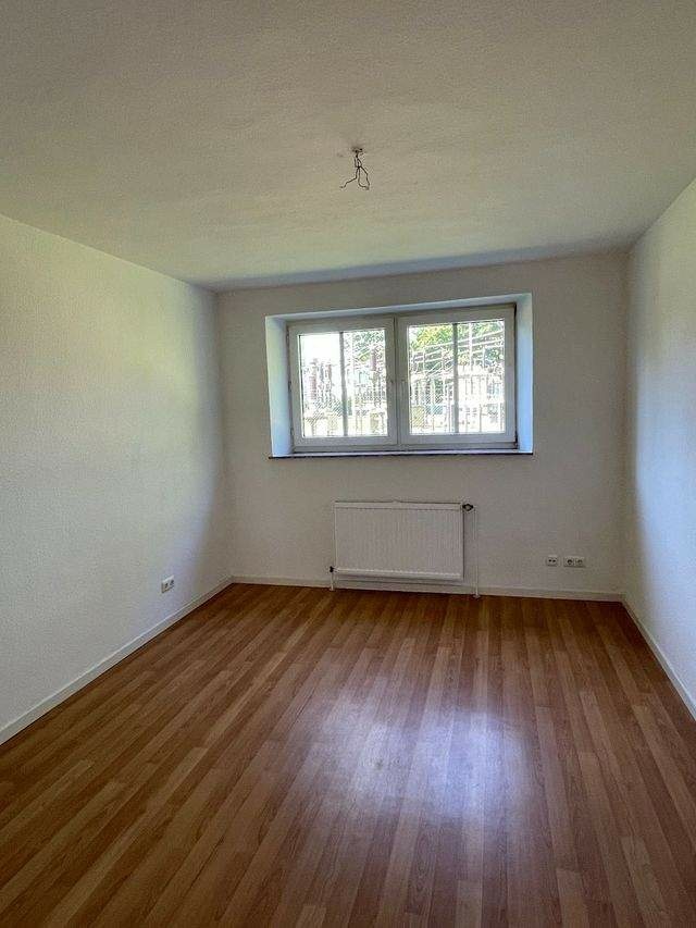 Gepflegte Erdgeschosswohnung mit Duschbad